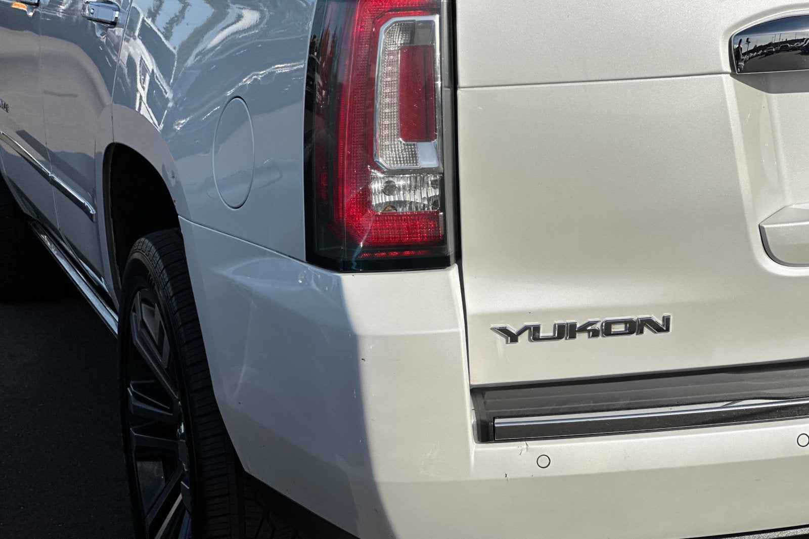 2017 GMC Yukon Denali