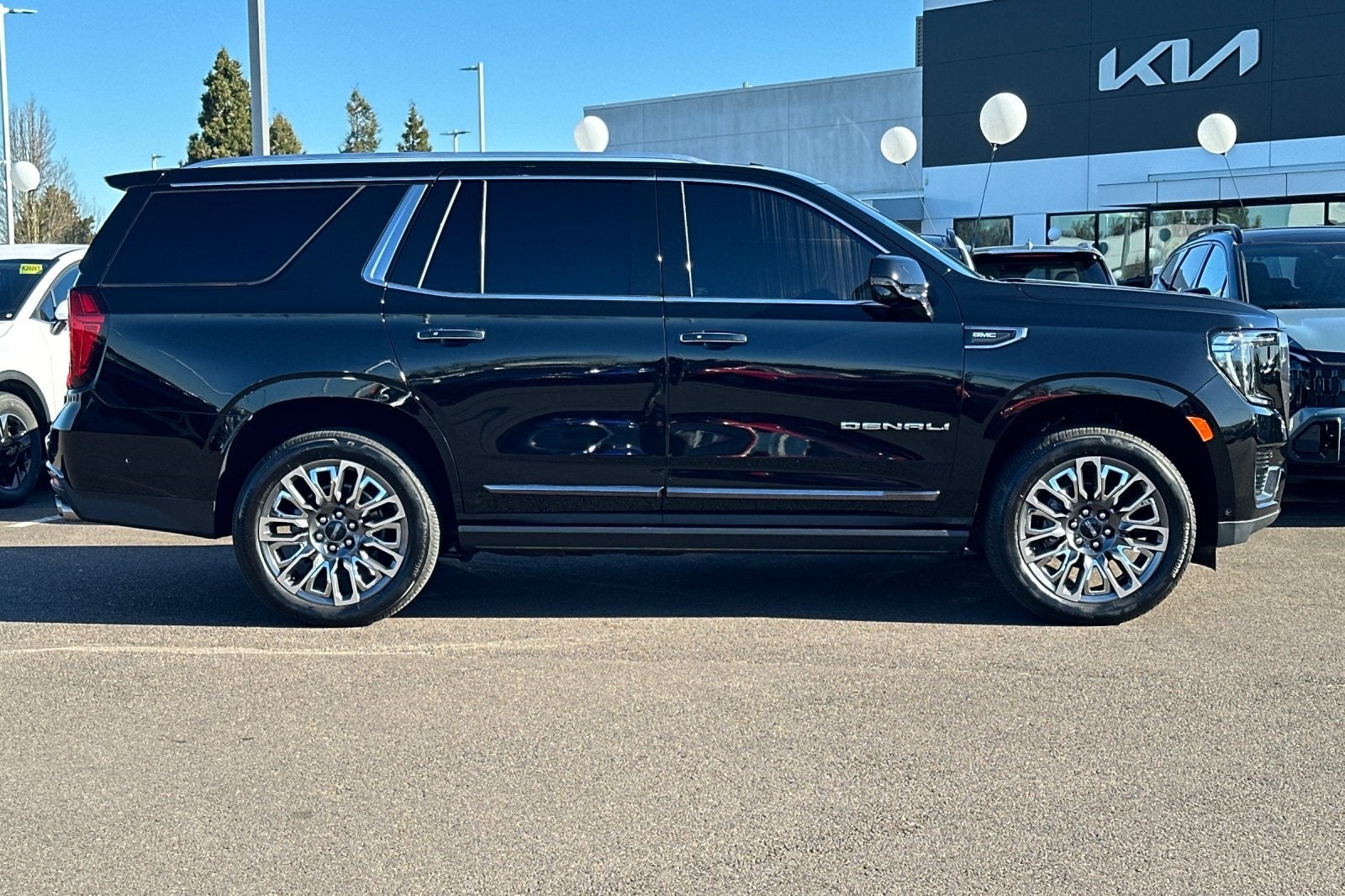2024 GMC Yukon Denali Ultimate