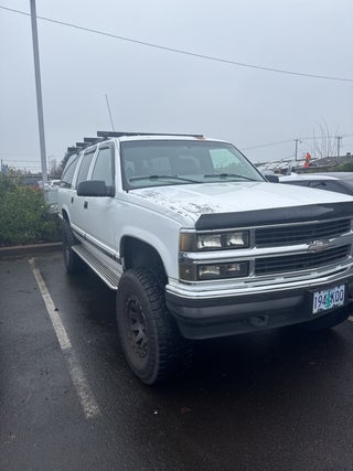 1998 Chevrolet Suburban 1500 LT