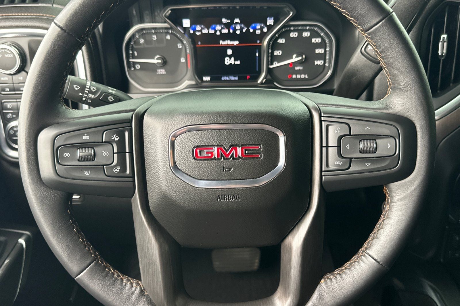 2022 GMC Sierra 1500 Limited AT4