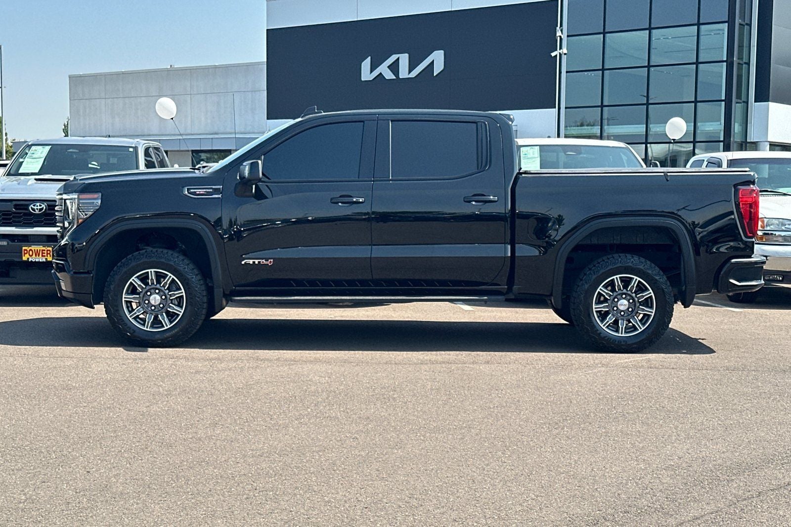 2024 GMC Sierra 1500 AT4