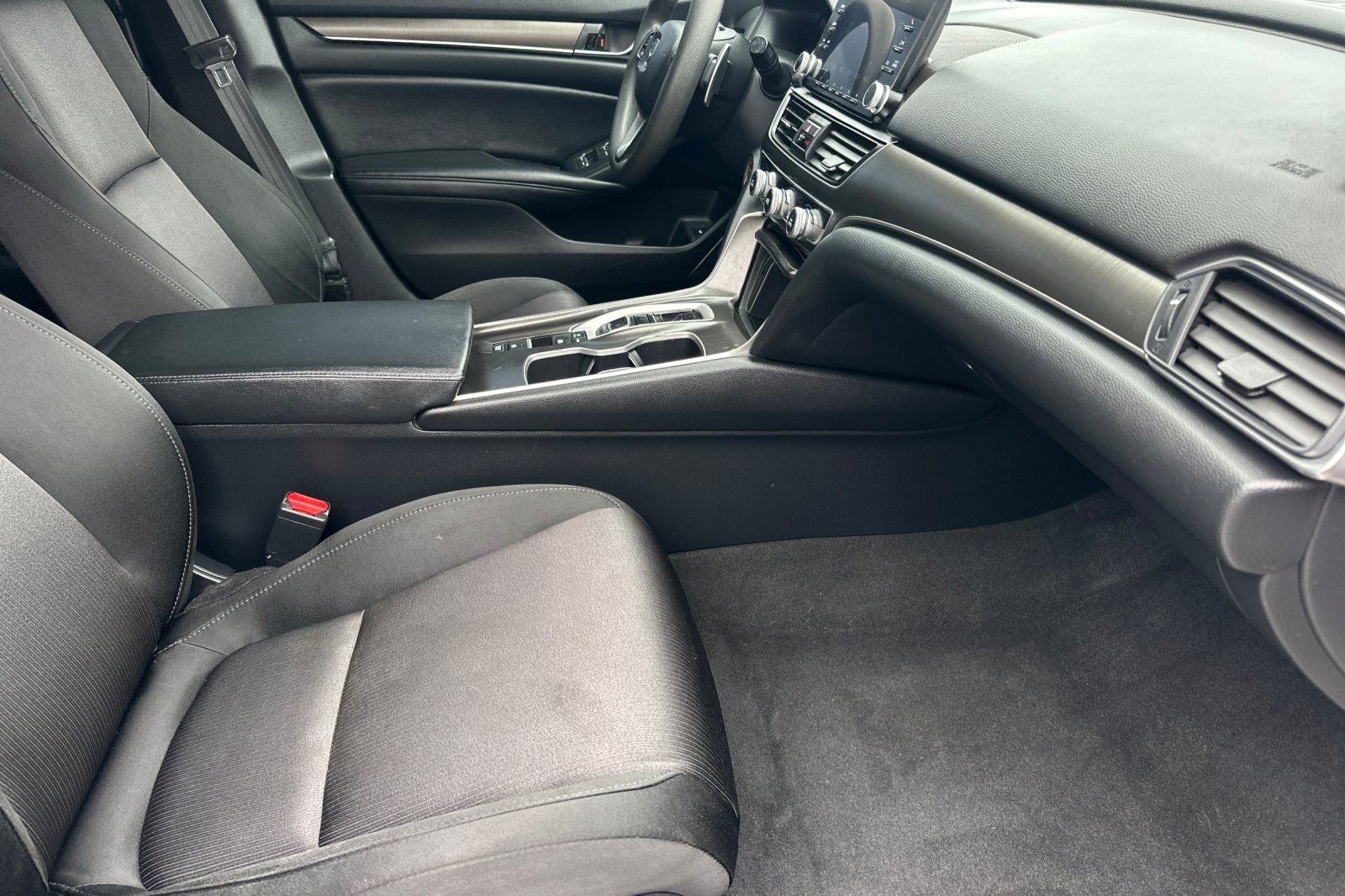 2019 Honda Accord Hybrid Base