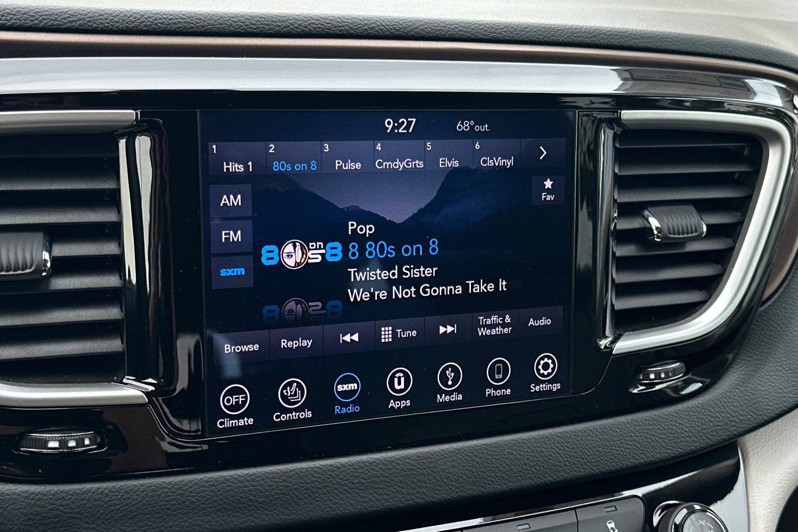 2018 Chrysler Pacifica Touring L