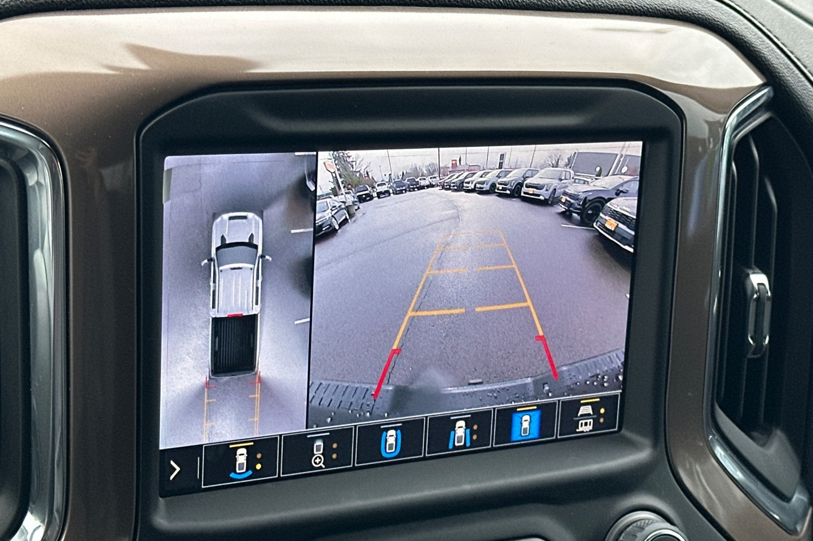 2023 Chevrolet Silverado 3500HD High Country