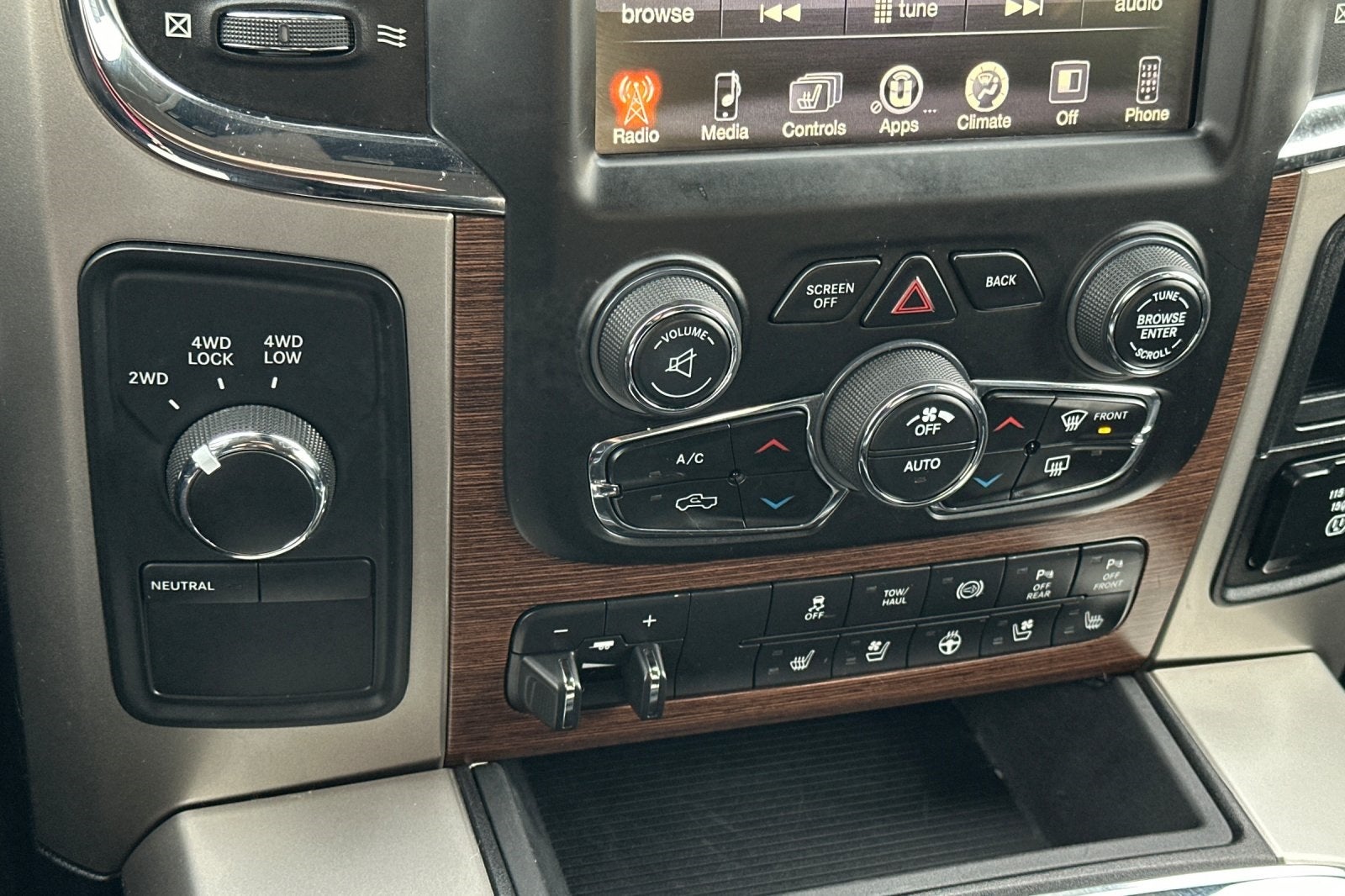 2017 RAM 2500 Laramie