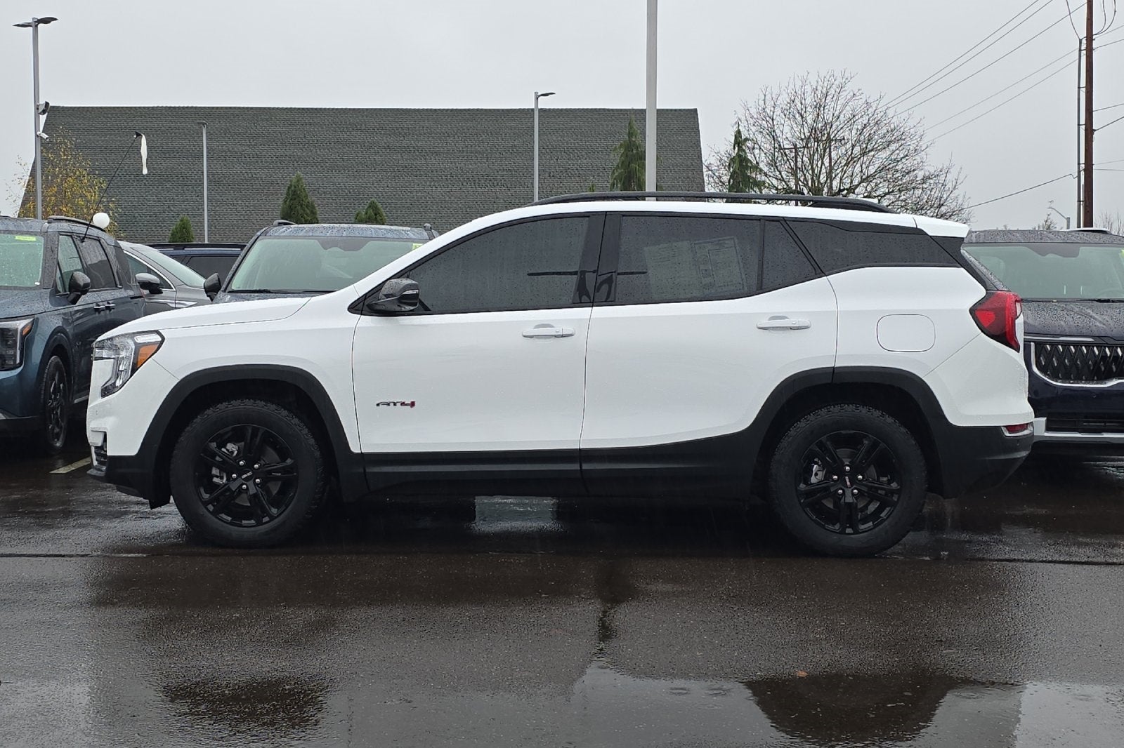 2023 GMC Terrain AT4