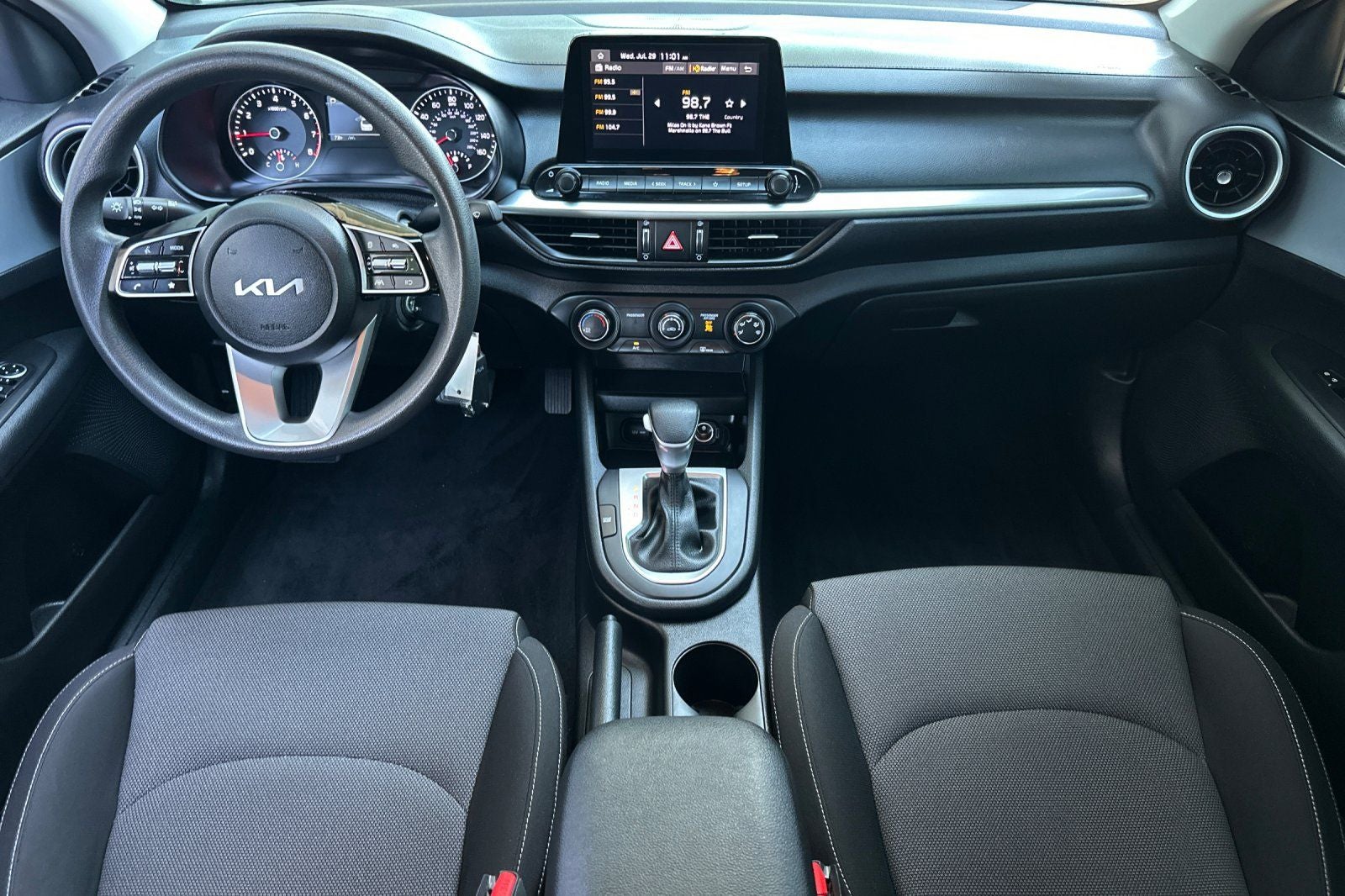 2023 Kia Forte LX