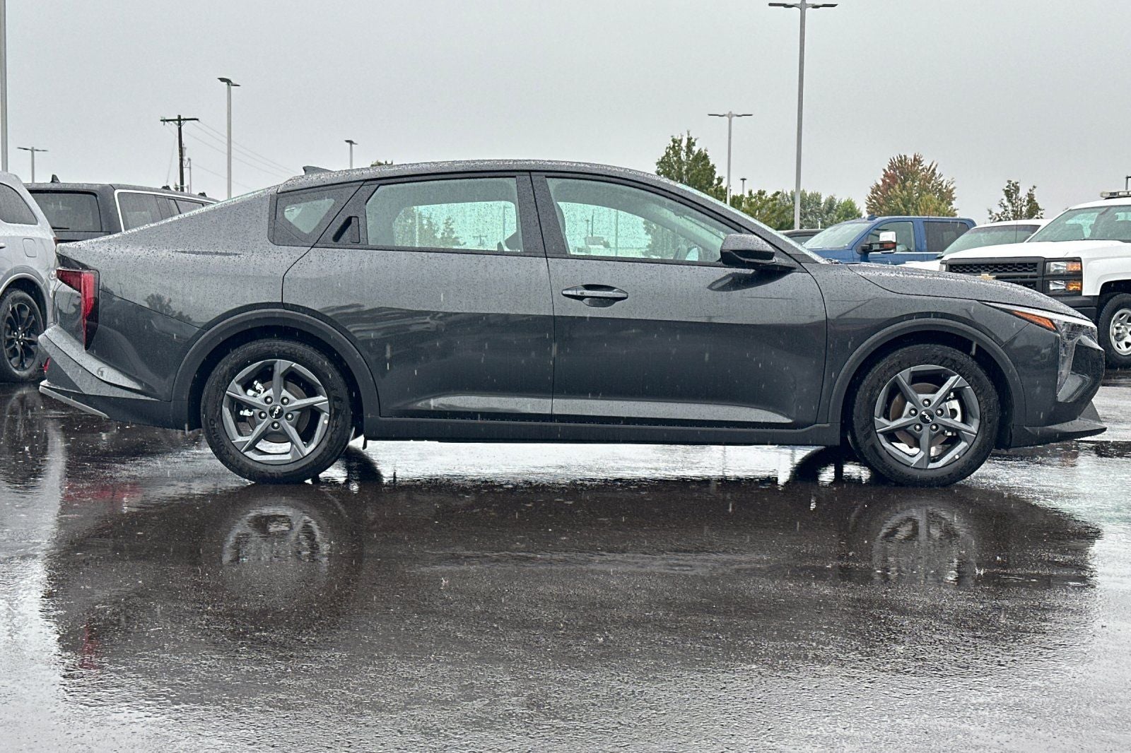 2026 Kia K4 LXS