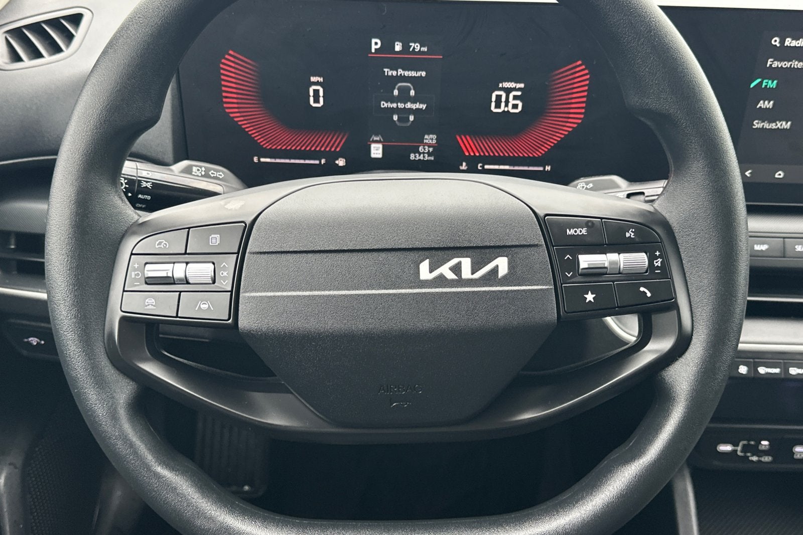 2025 Kia K4 LX
