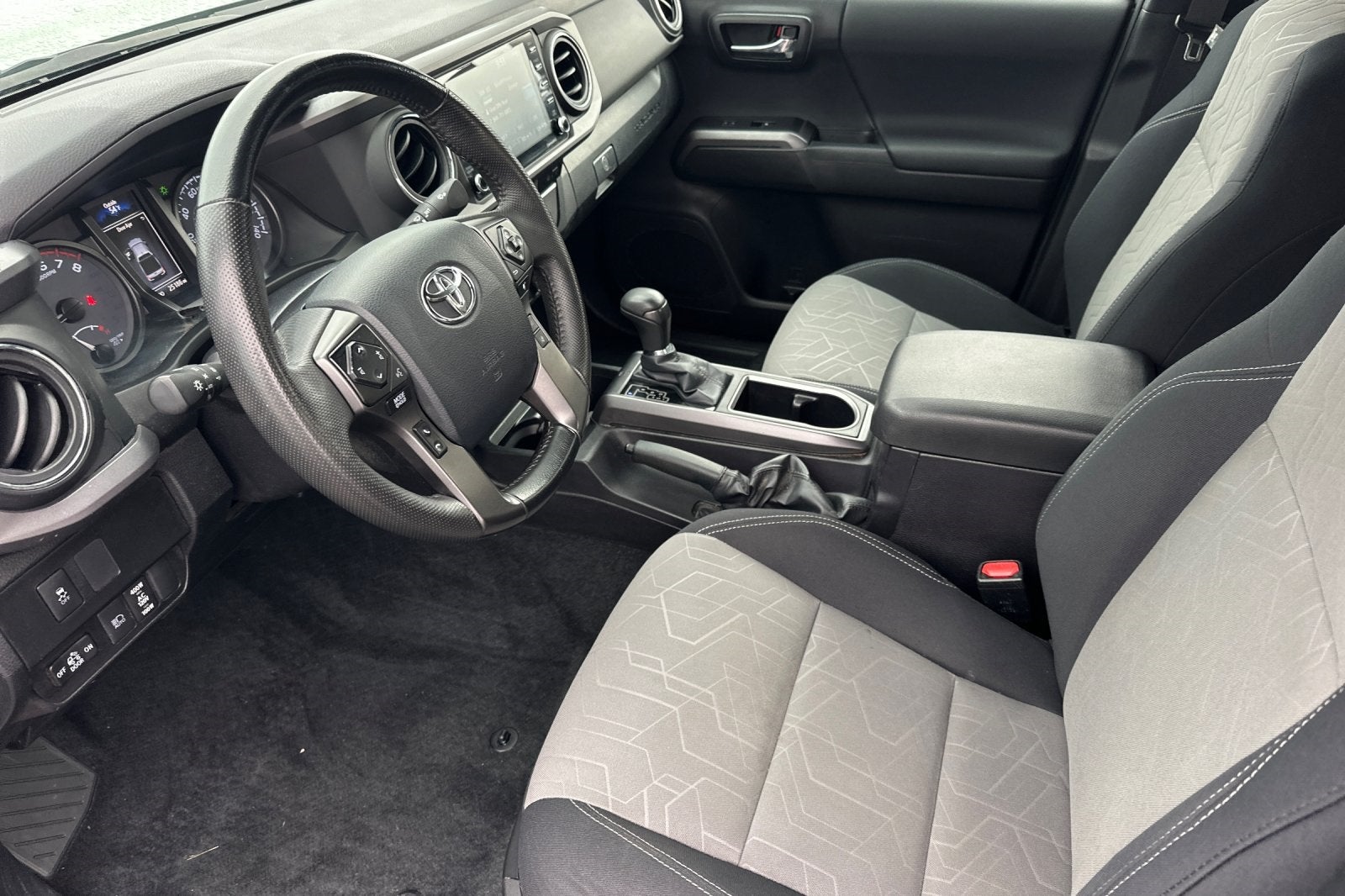 2023 Toyota Tacoma V6