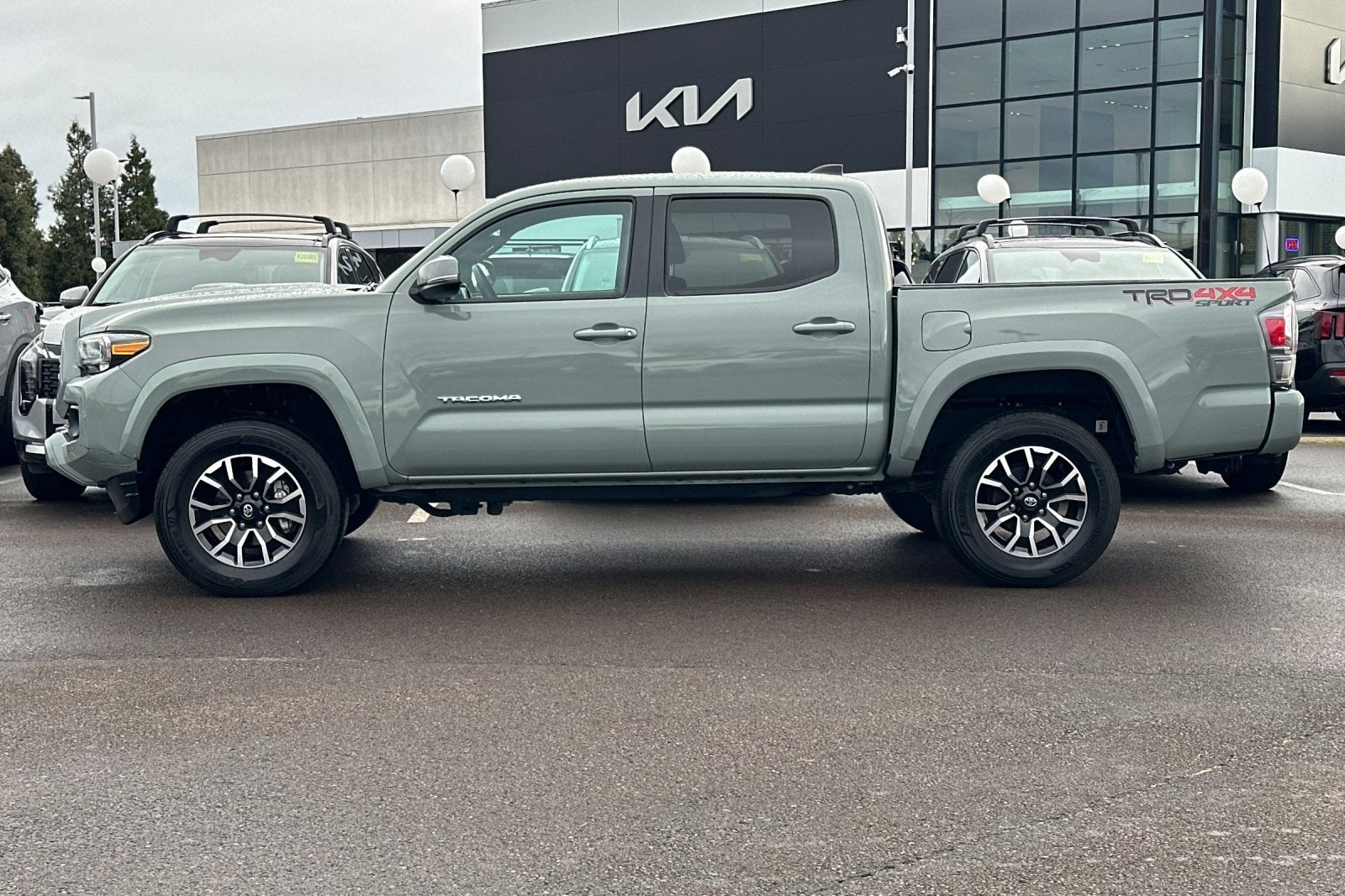 2023 Toyota Tacoma V6