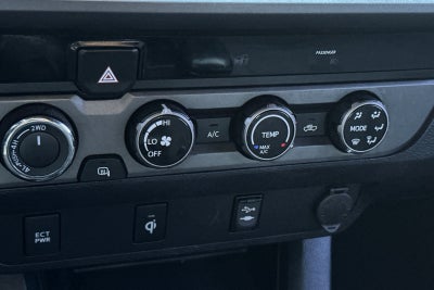 2016 Toyota Tacoma SR V6