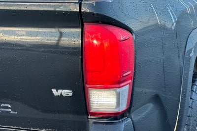 2016 Toyota Tacoma SR V6