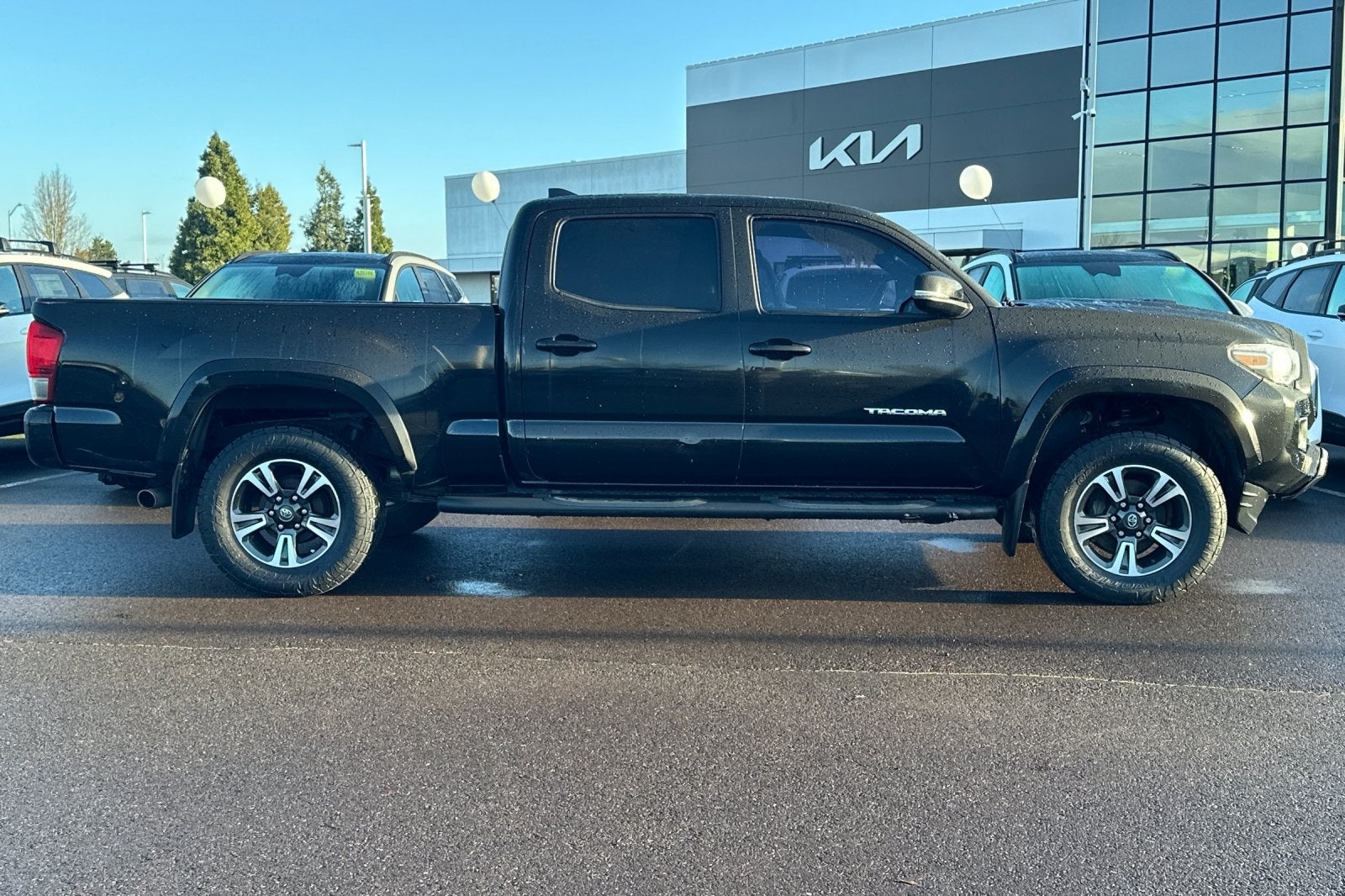 2016 Toyota Tacoma SR V6