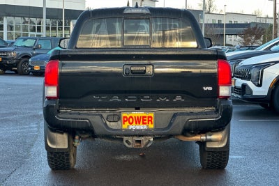 2016 Toyota Tacoma SR V6