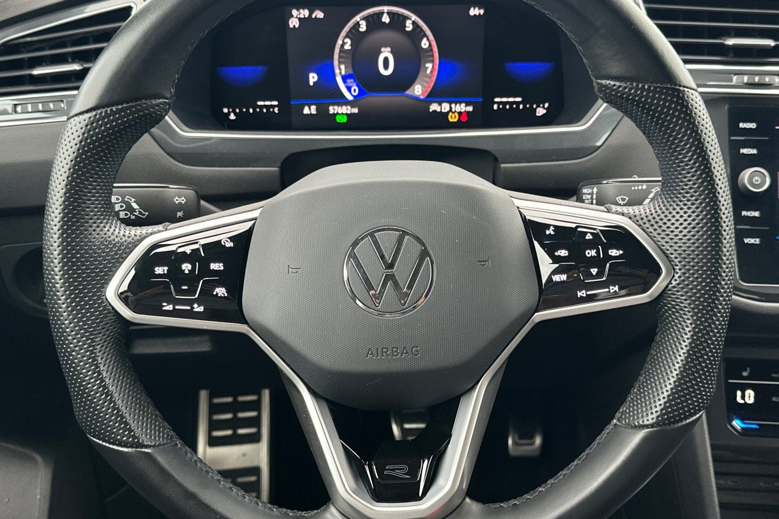 2023 Volkswagen Tiguan 2.0T SE R-Line Black