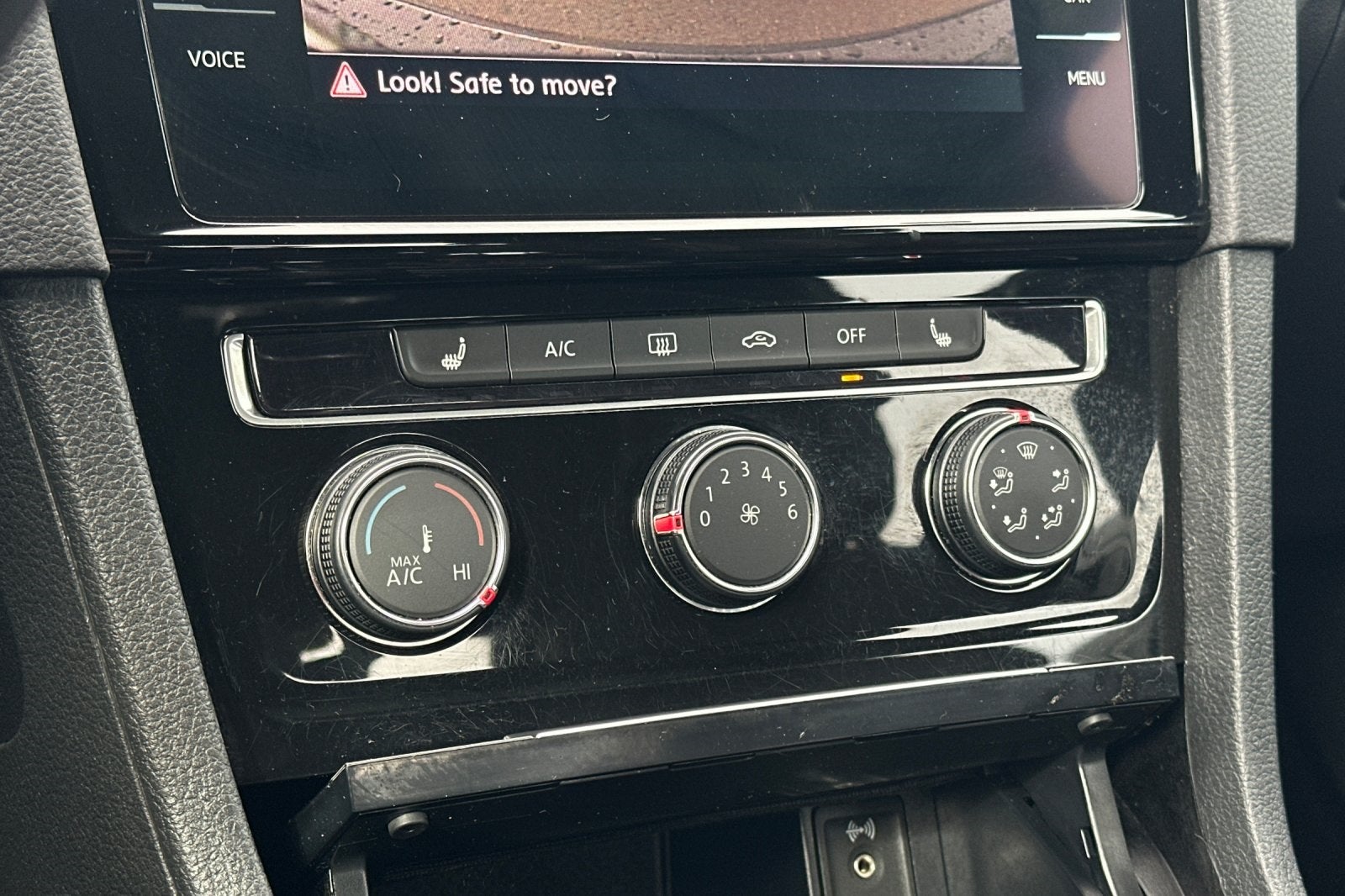 2018 Volkswagen Golf GTI 2.0T SE