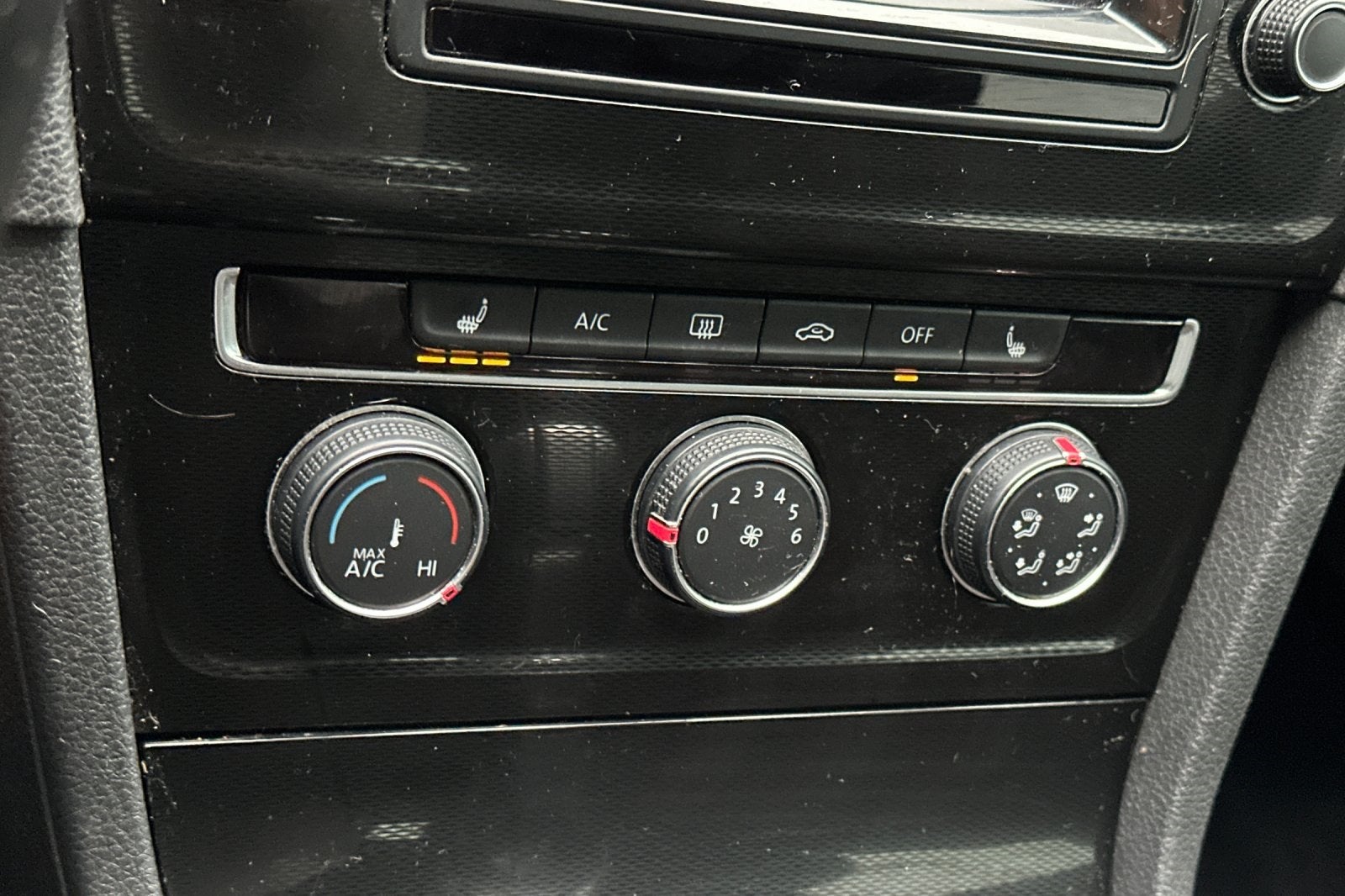 2015 Volkswagen Golf GTI 2.0T S