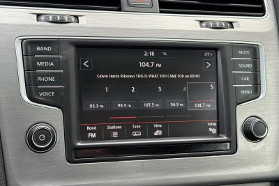 2016 Volkswagen Golf SportWagen SE