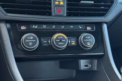 2019 Volkswagen Jetta R-Line