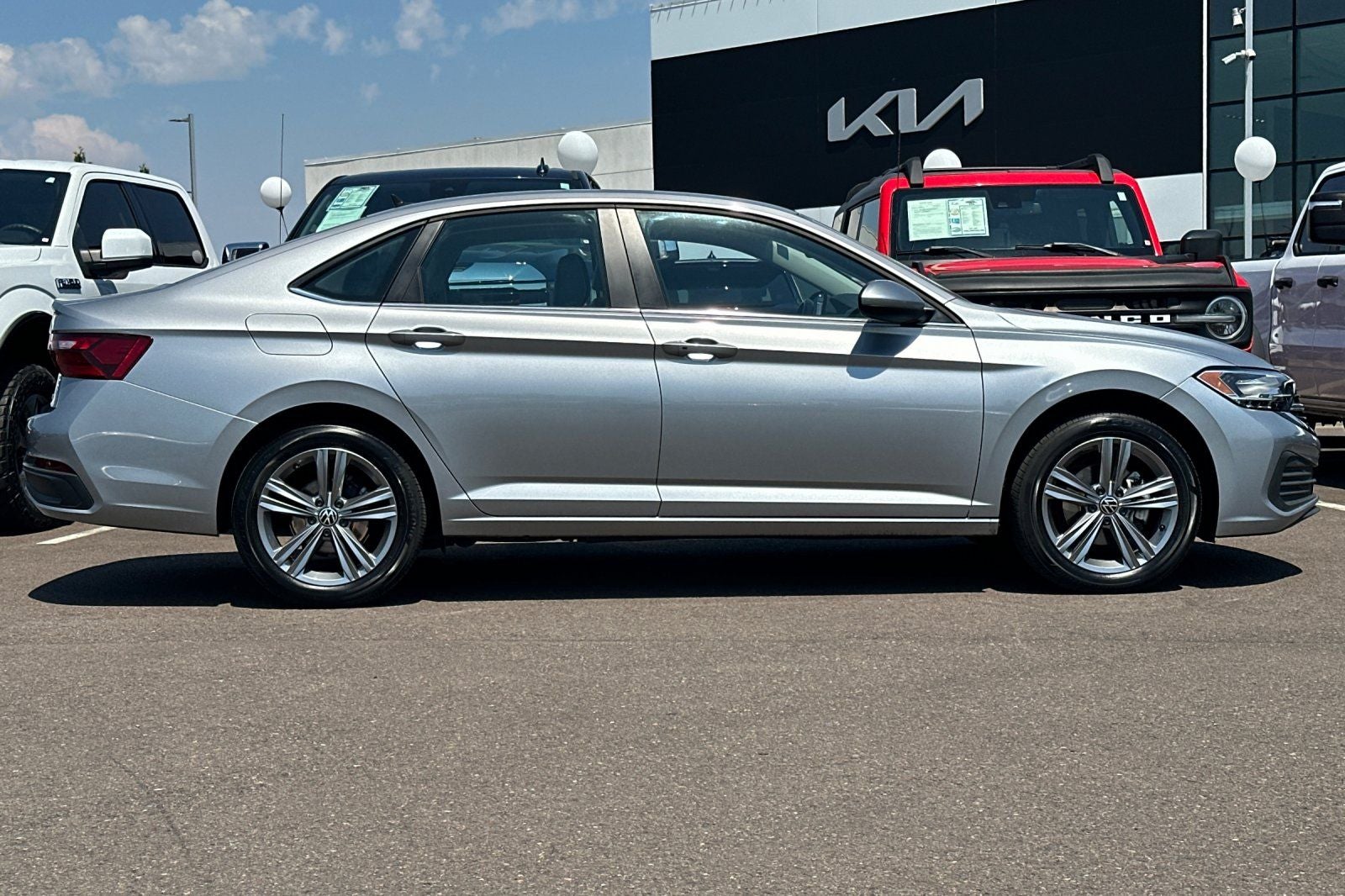 2023 Volkswagen Jetta 1.5T SE