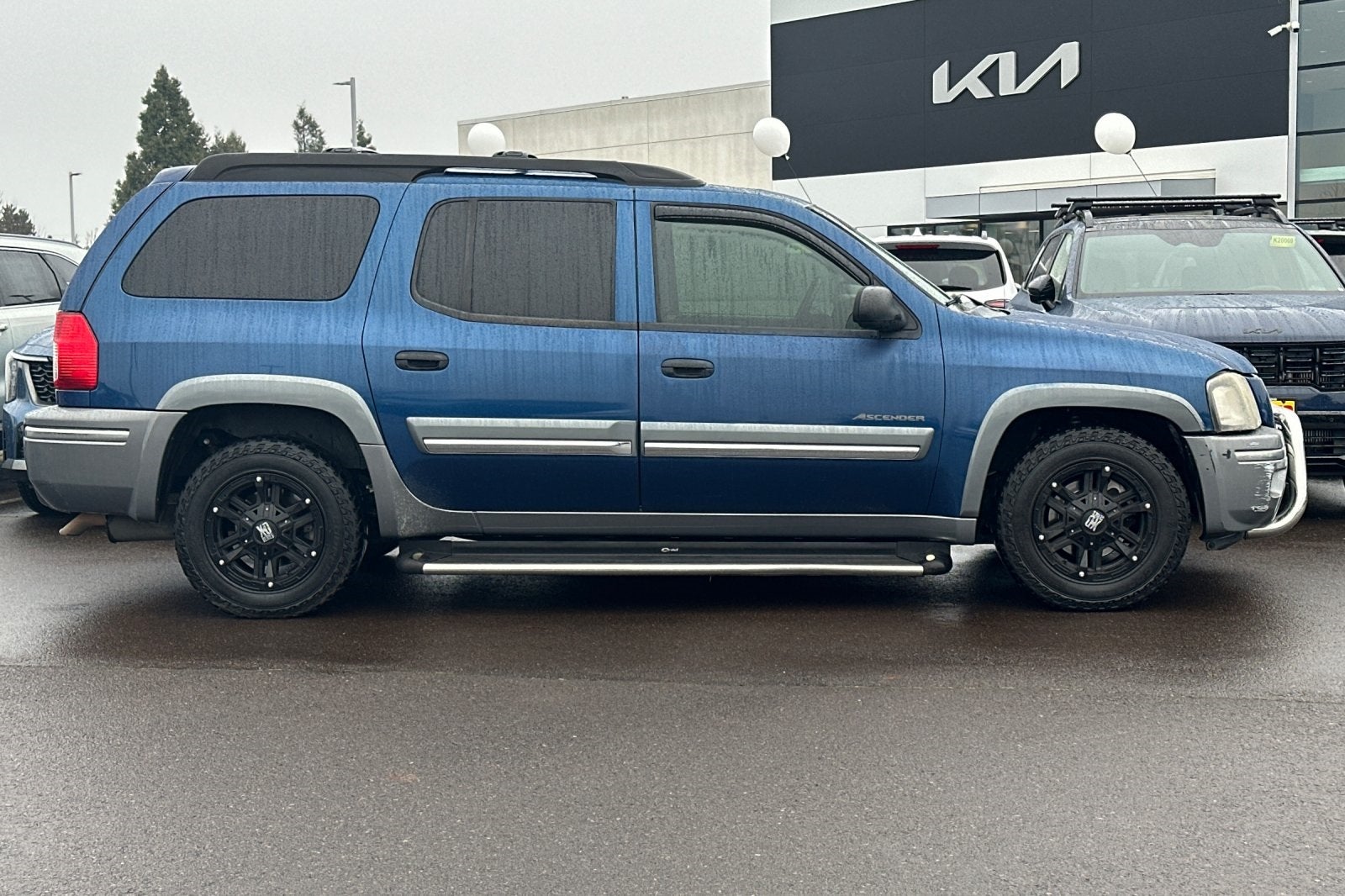 2005 Isuzu Ascender S