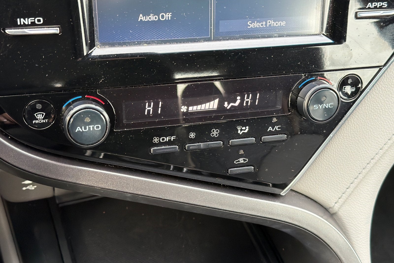 2018 Toyota Camry XLE