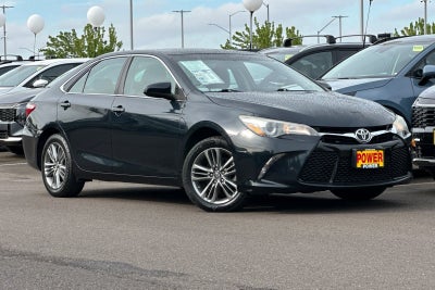 2017 Toyota Camry SE