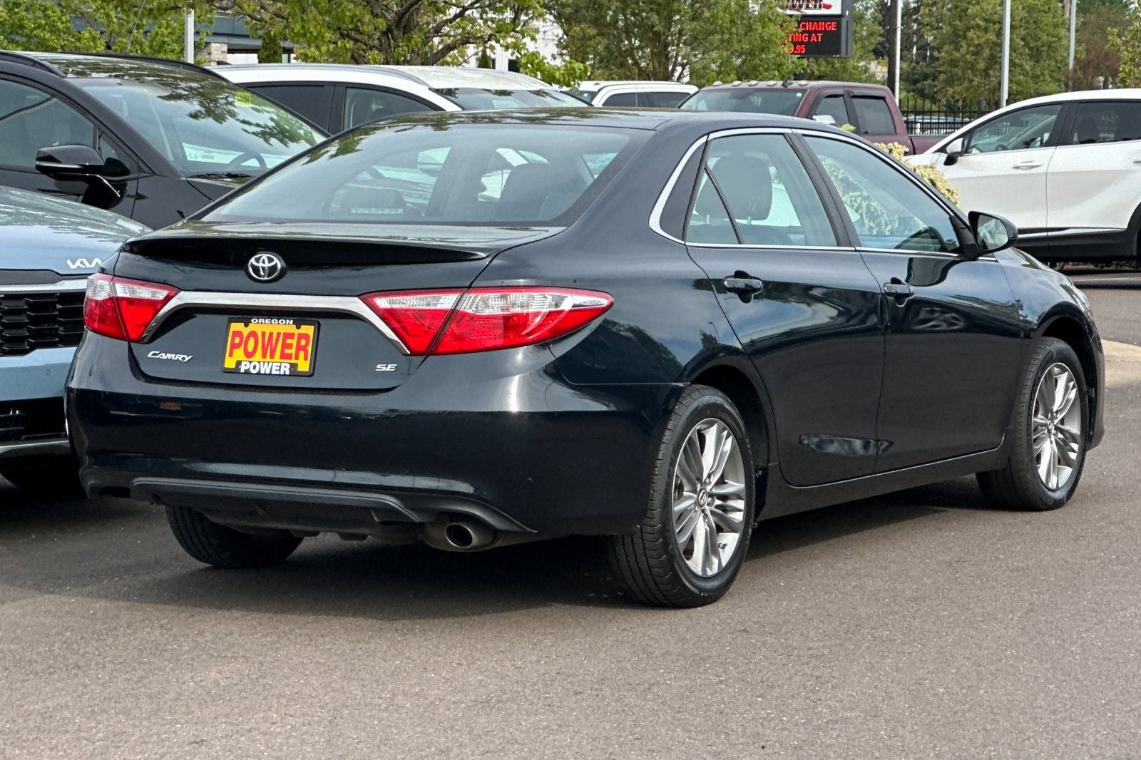 2017 Toyota Camry SE