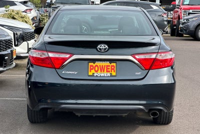 2017 Toyota Camry SE