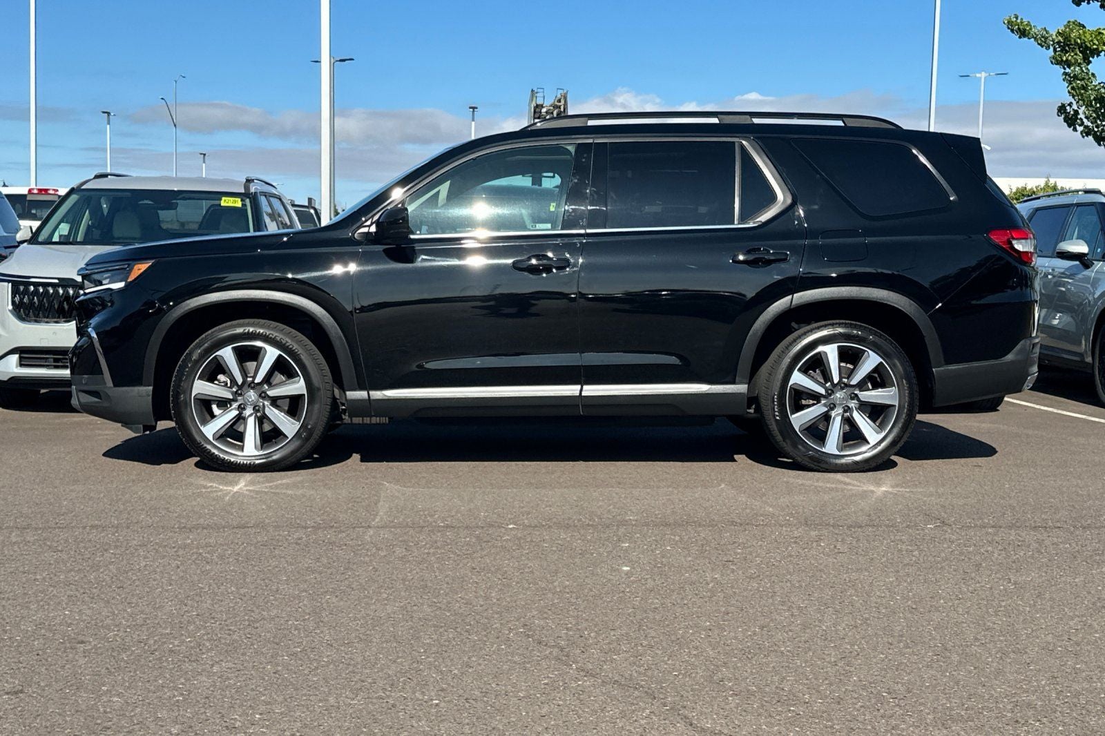 2025 Honda Pilot Elite
