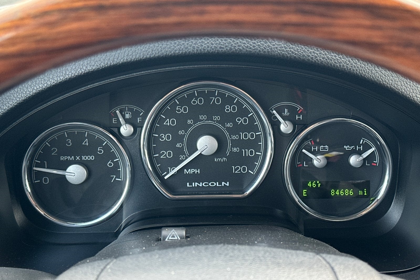 2007 Lincoln Mark LT Base