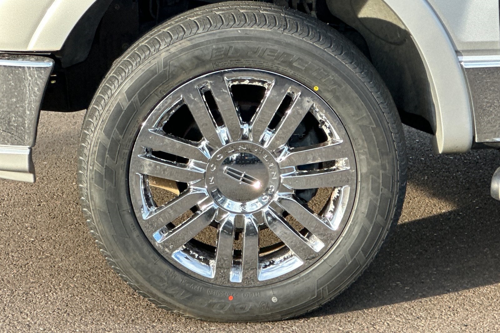 2007 Lincoln Mark LT Base