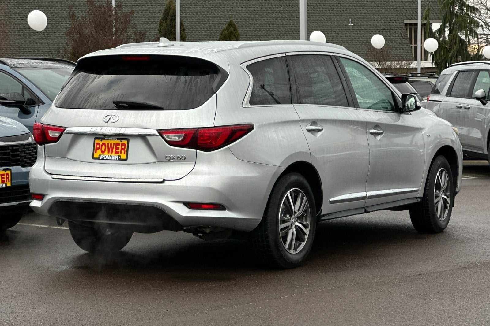 2016 INFINITI QX60 Base