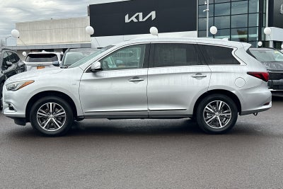 2016 INFINITI QX60 Base