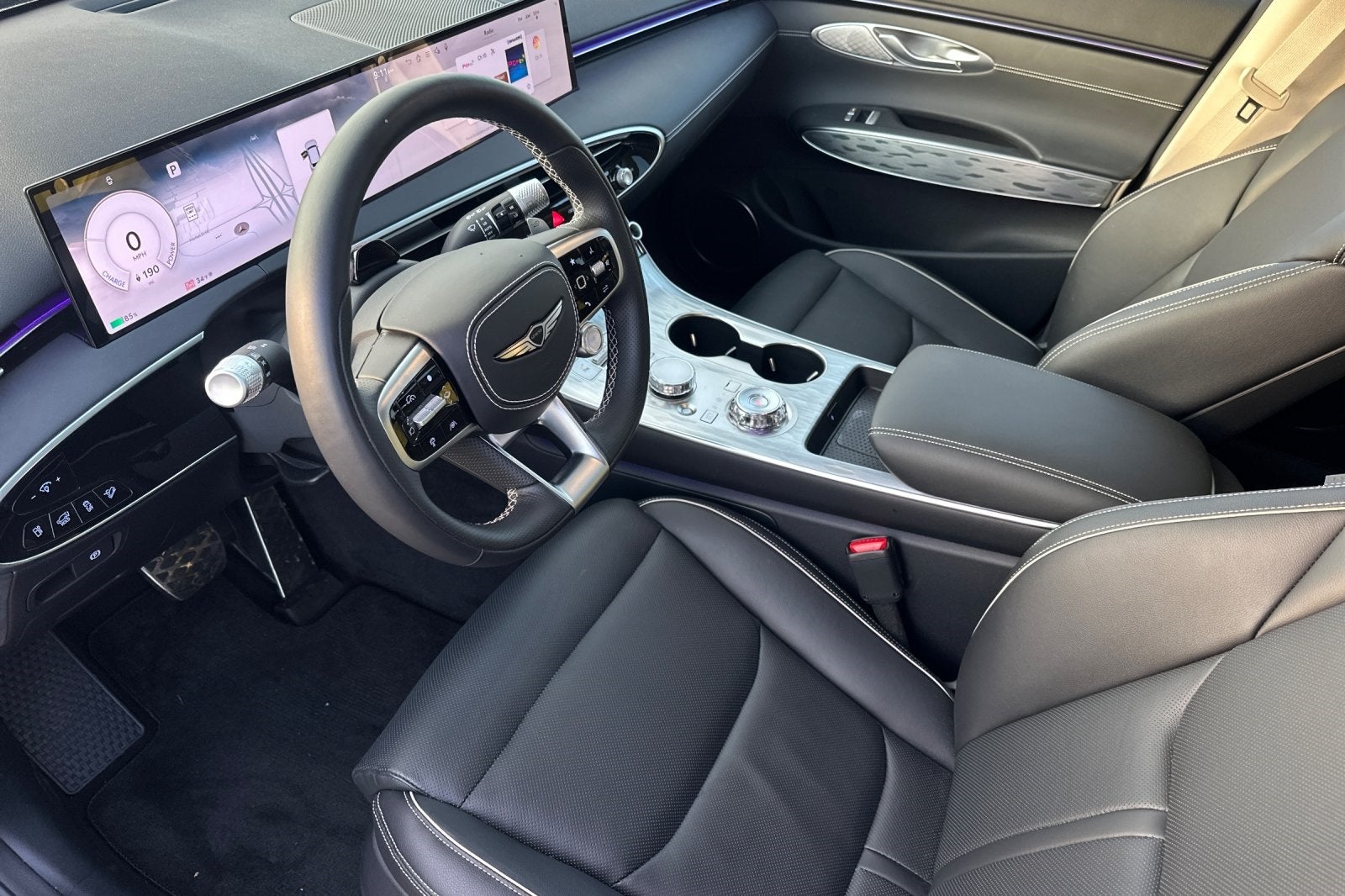 2026 Genesis Electrified GV70 STANDARD