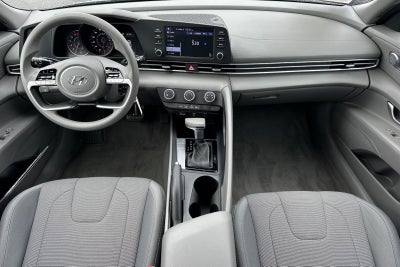 2021 Hyundai Elantra SE