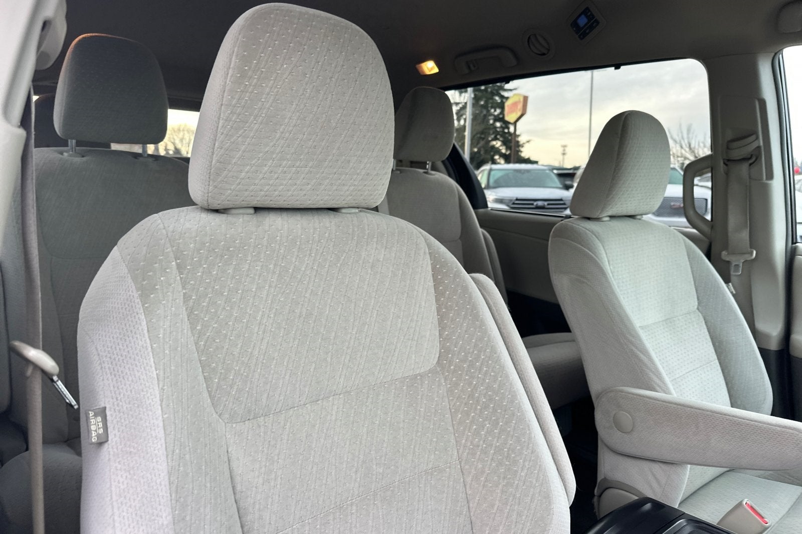 2015 Toyota Sienna LE