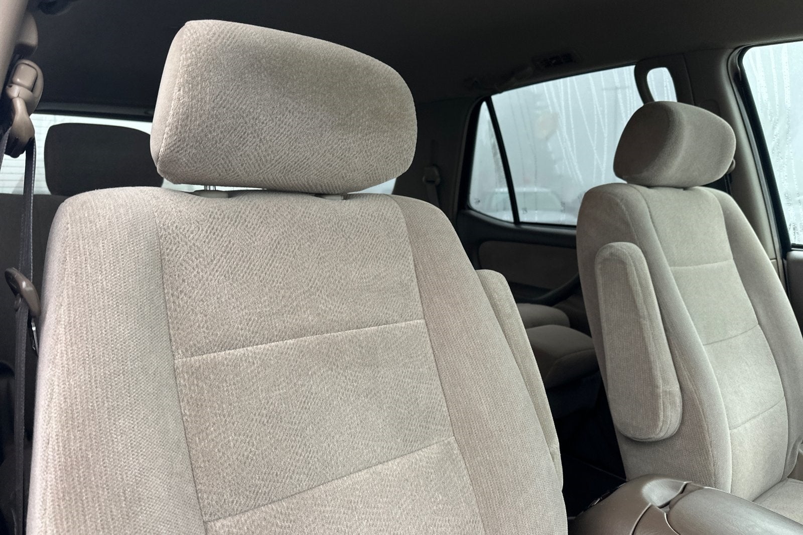 2003 Toyota Sequoia SR5