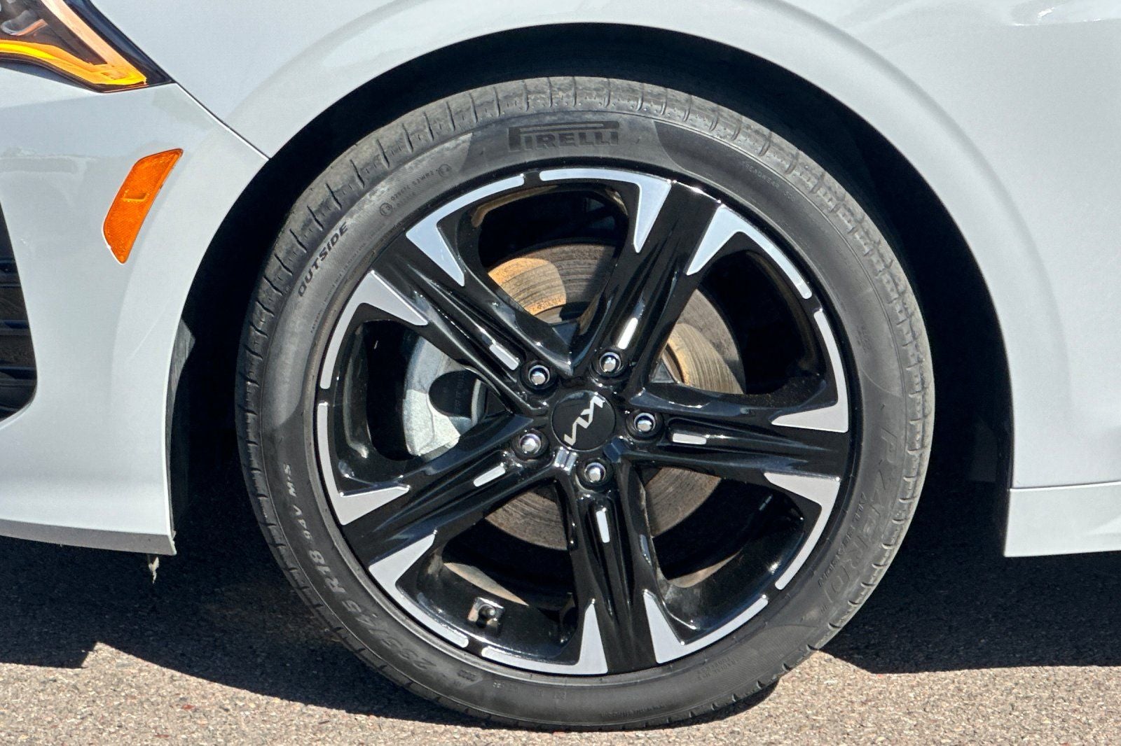 2023 Kia K5 GT-Line