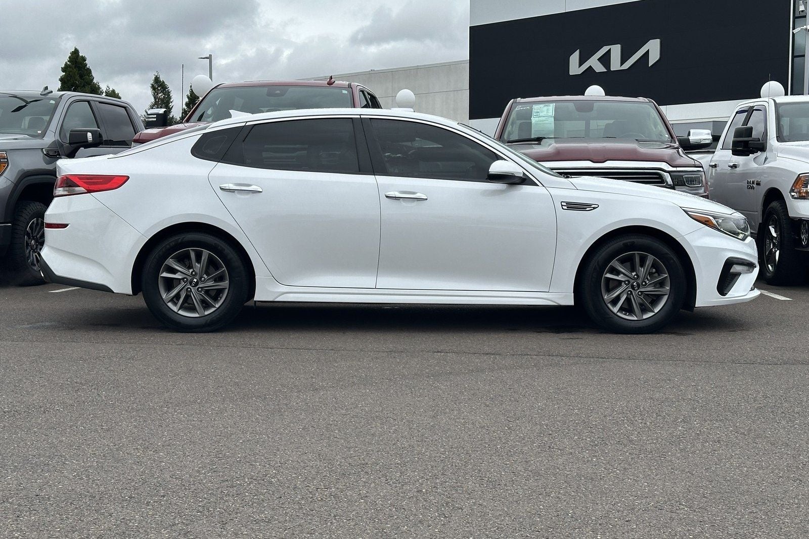 2020 Kia Optima LX