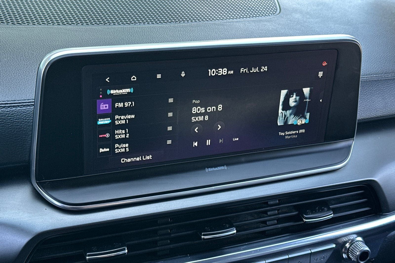 2022 Kia Telluride LX
