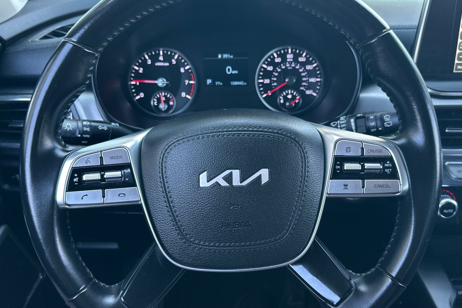 2022 Kia Telluride LX