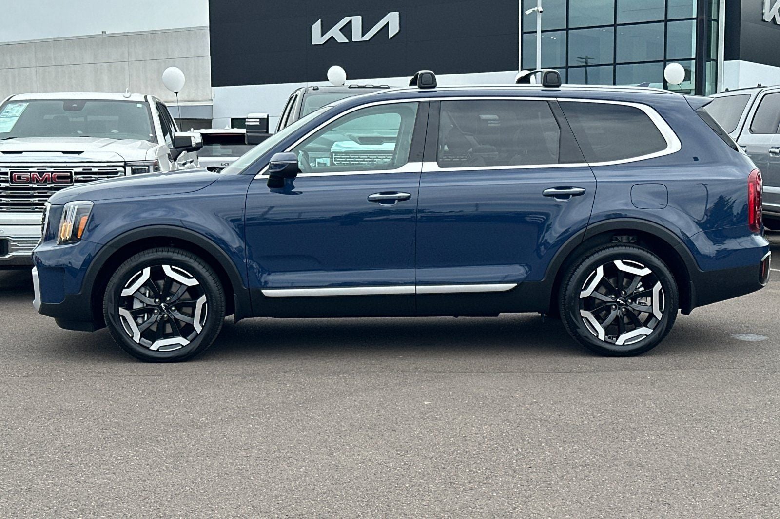 2024 Kia Telluride S