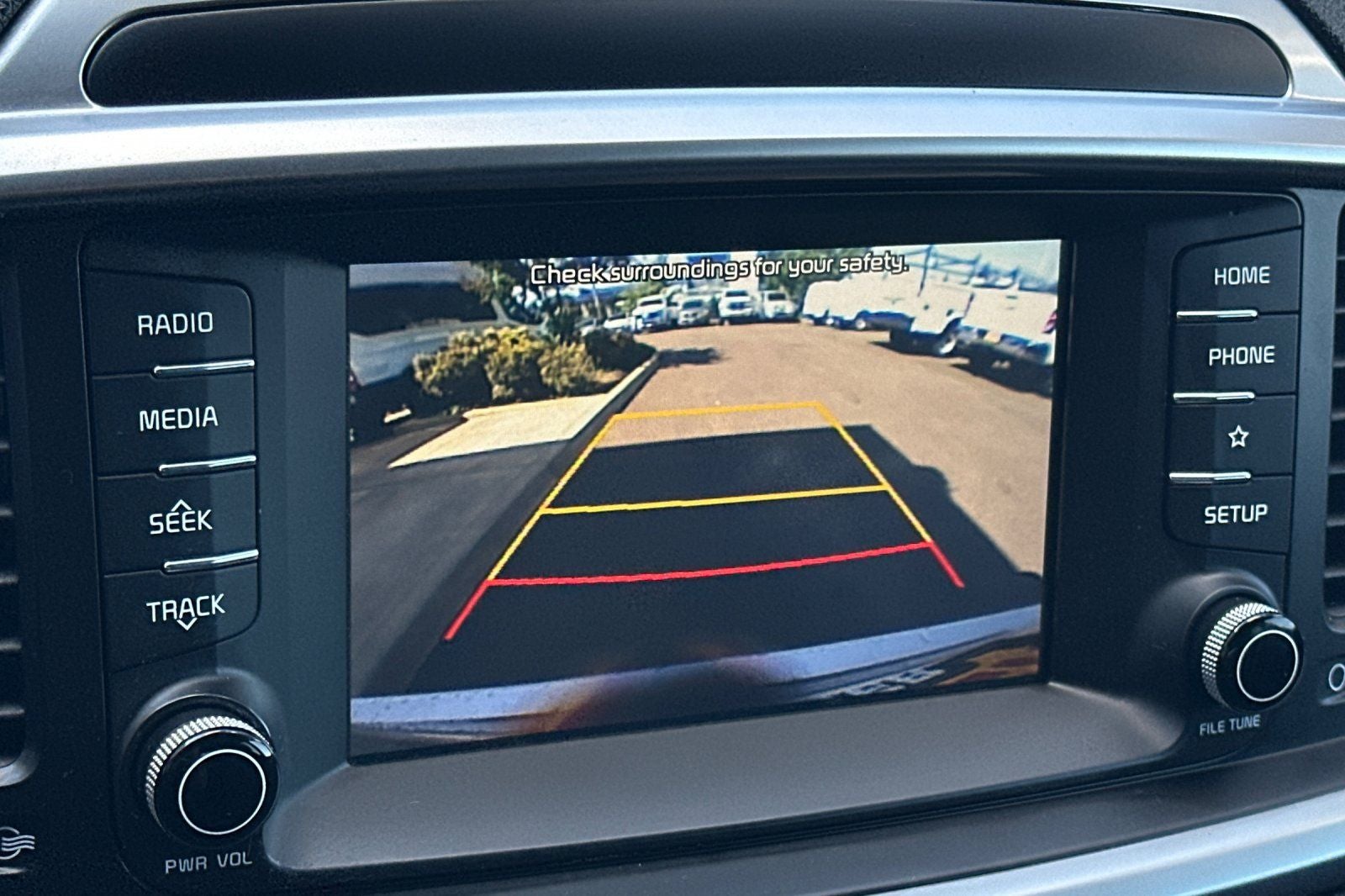 2019 Kia Sorento LX