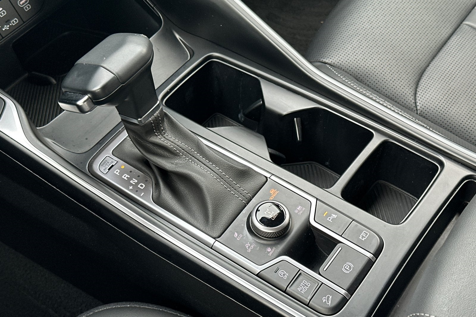 2024 Kia Sorento X-Line EX