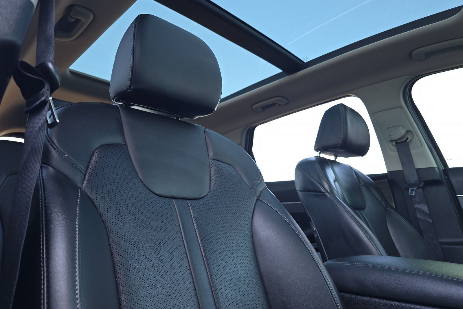 2022 Kia Sorento X-Line EX