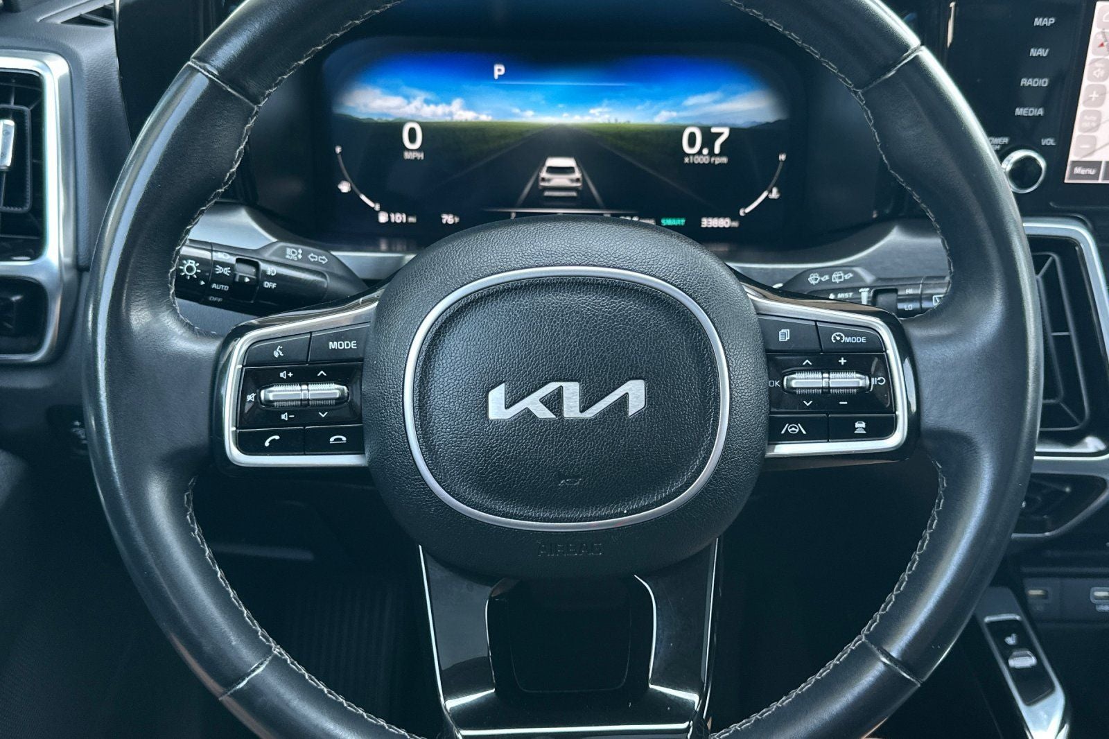 2023 Kia Sorento SX