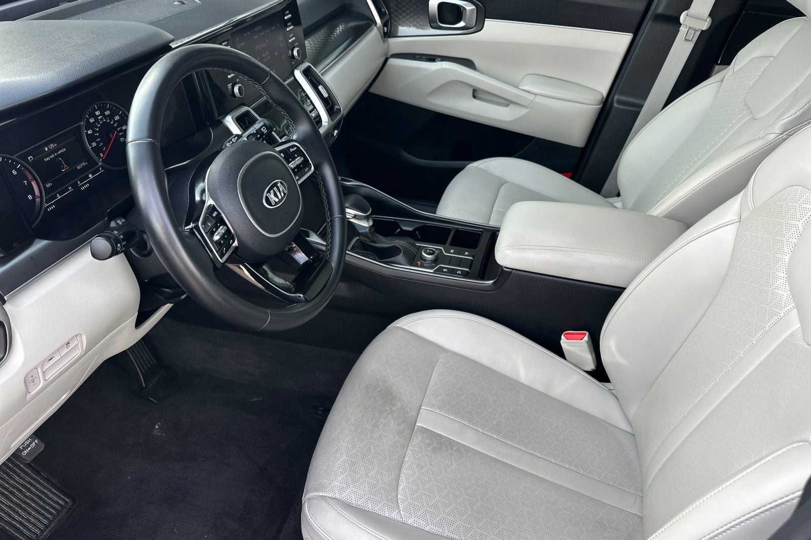 2021 Kia Sorento S
