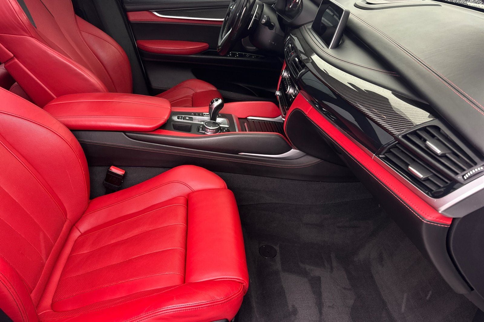 2016 BMW X5 M Base